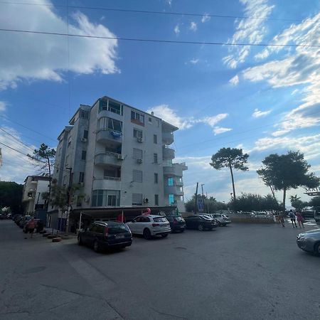 Arteg Apartments Durrës Esterno foto
