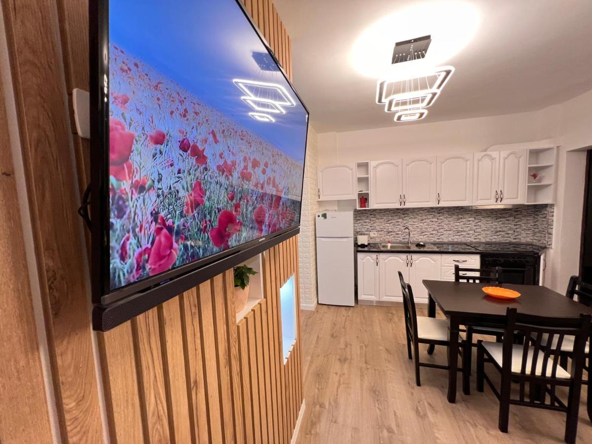 Arteg Apartments Durrës Esterno foto