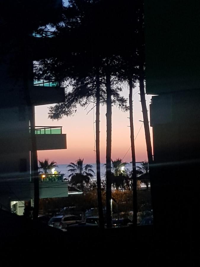 Arteg Apartments Durrës Esterno foto