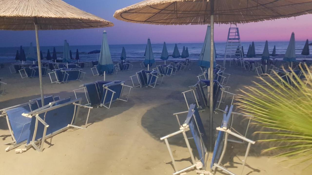Arteg Apartments Durrës Esterno foto