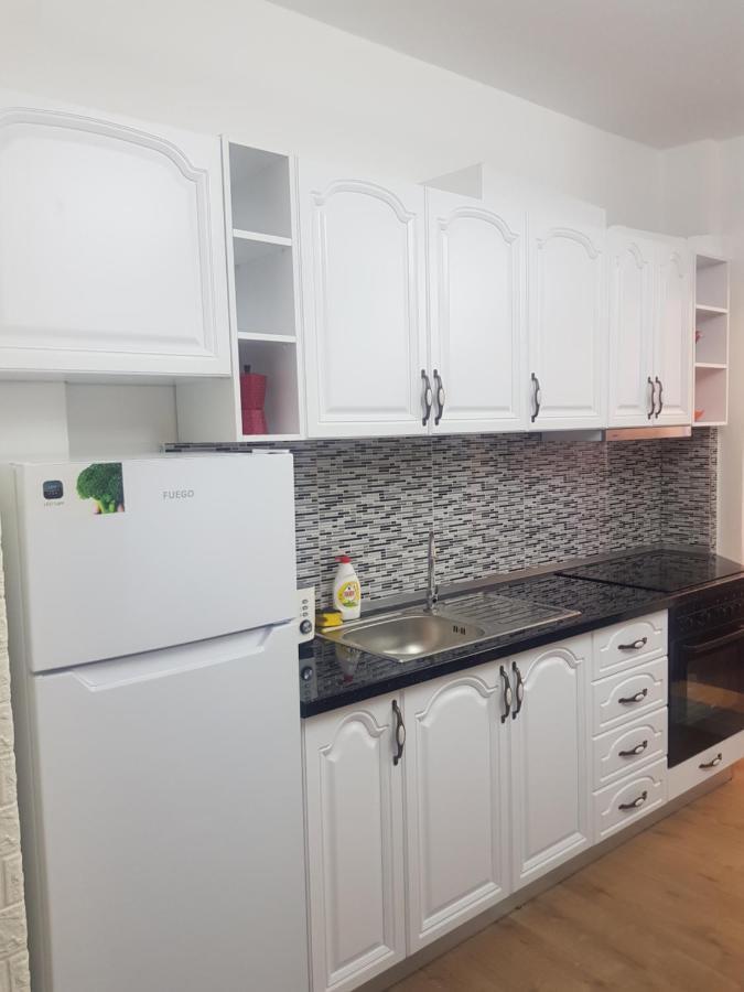 Arteg Apartments Durrës Esterno foto